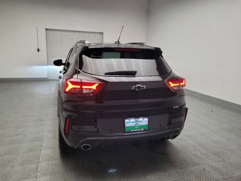Used 2022 Chevrolet TrailBlazer RS w/ Sun and Liftgate Package FWD image 6