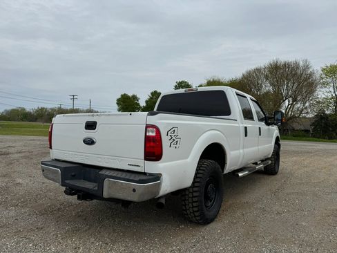 Used 2015 Ford F250 XLT w/ Camper Package AWD/4WD image 3