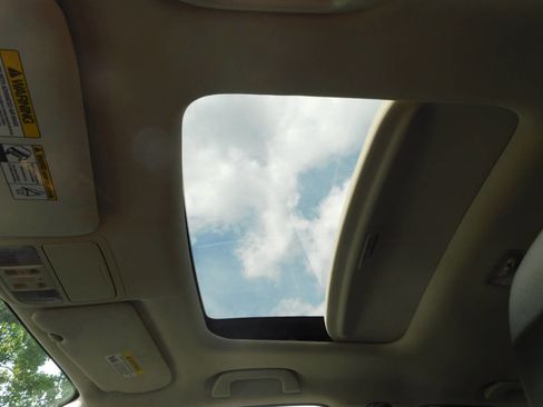 Used 2015 Honda CR-V EX-L image 18