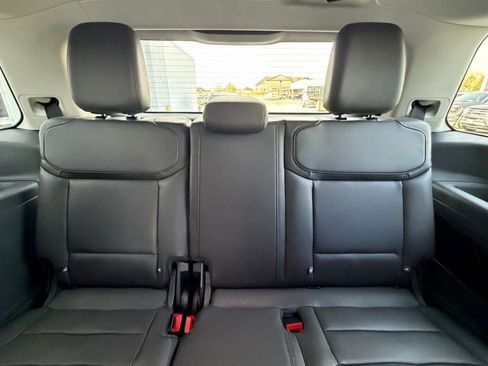 New 2026 Ford Expedition Active image 57