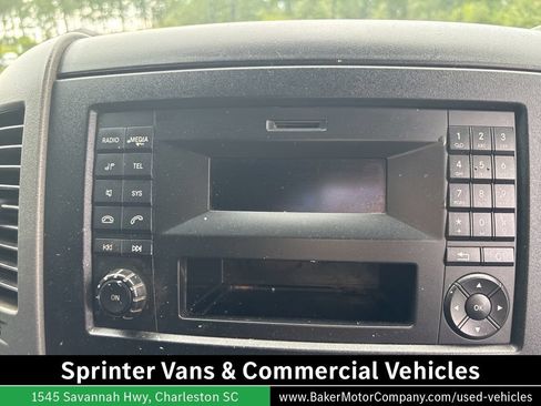 Used 2016 Mercedes-Benz Sprinter 2500 image 33