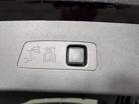 New 2026 Lincoln Corsair Premiere image 26