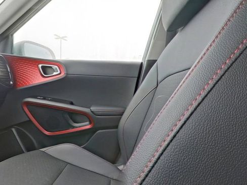 Used 2024 Kia Soul GT-Line w/ Option Group 020 image 31