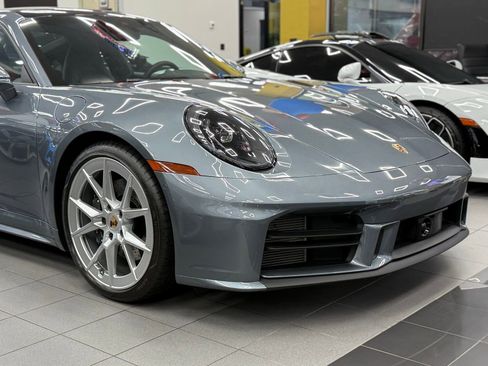 Used 2025 Porsche 911 Carrera image 88