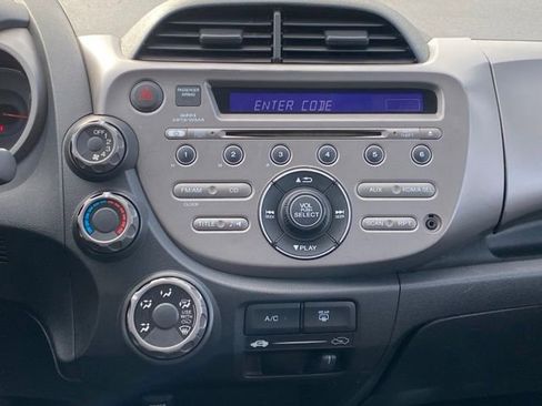 Used 2011 Honda Fit image 13