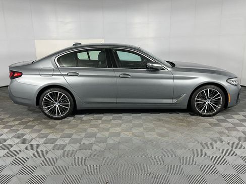 Certified 2023 BMW 540i xDrive w/ Premium Package AWD/4WD image 32