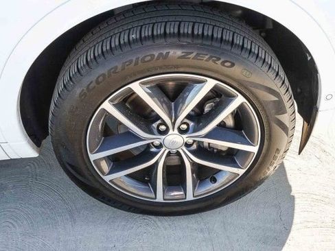 Certified 2024 Land Rover Discovery Sport S image 9