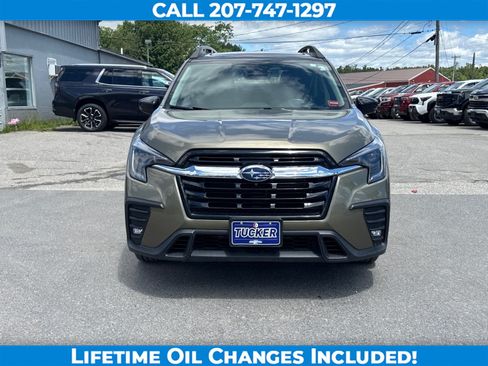 Used 2024 Subaru Ascent Limited w/ Technology Package AWD/4WD image 2