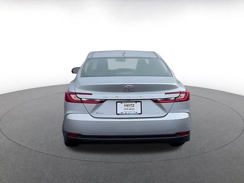 Used 2025 Toyota Camry LE image 12