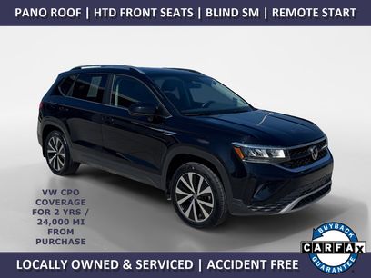 Certified 2022 Volkswagen Taos SE w/ Panoramic Sunroof Package