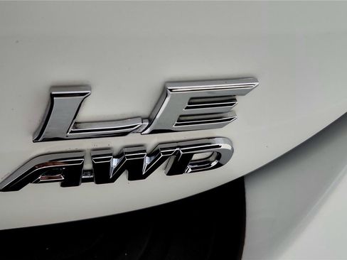 Certified 2023 Toyota Camry LE image 18