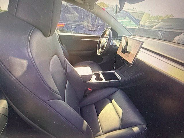 Used 2023 Tesla Model Y Long Range AWD/4WD image 11