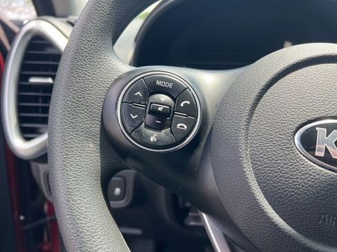 Certified 2021 Kia Soul LX FWD image 15