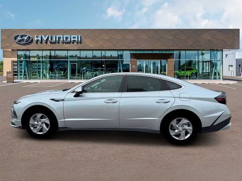 New 2026 Hyundai Sonata SE image 3