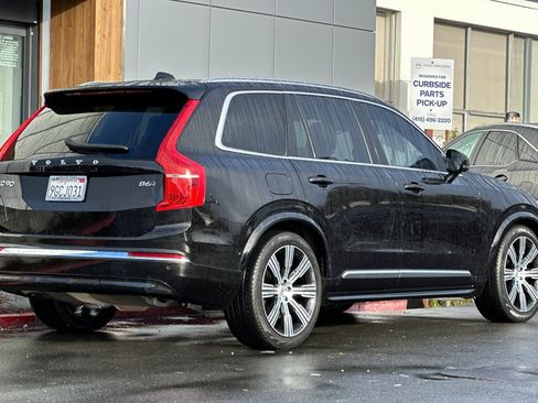 Certified 2023 Volvo XC90 B6 Ultimate image 2