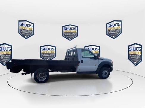 Used 2016 Ford F550 4x4 Regular Cab Super Duty image 9