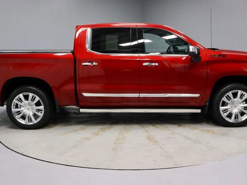 Used 2023 Chevrolet Silverado 1500 High Country w/ High Country Premium Package AWD/4WD image 11