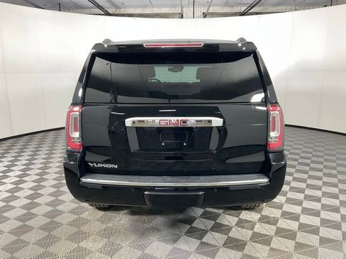 Used 2019 GMC Yukon Denali w/ Denali Ultimate Package image 5