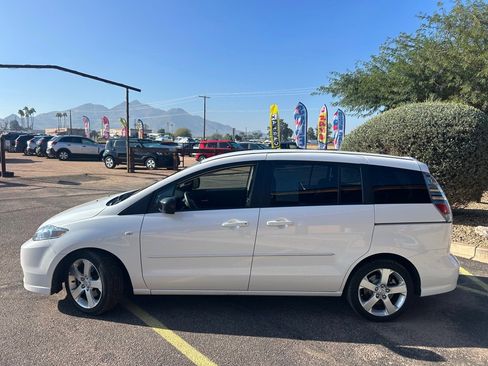 Used 2007 MAZDA MAZDA5 Sport image 2