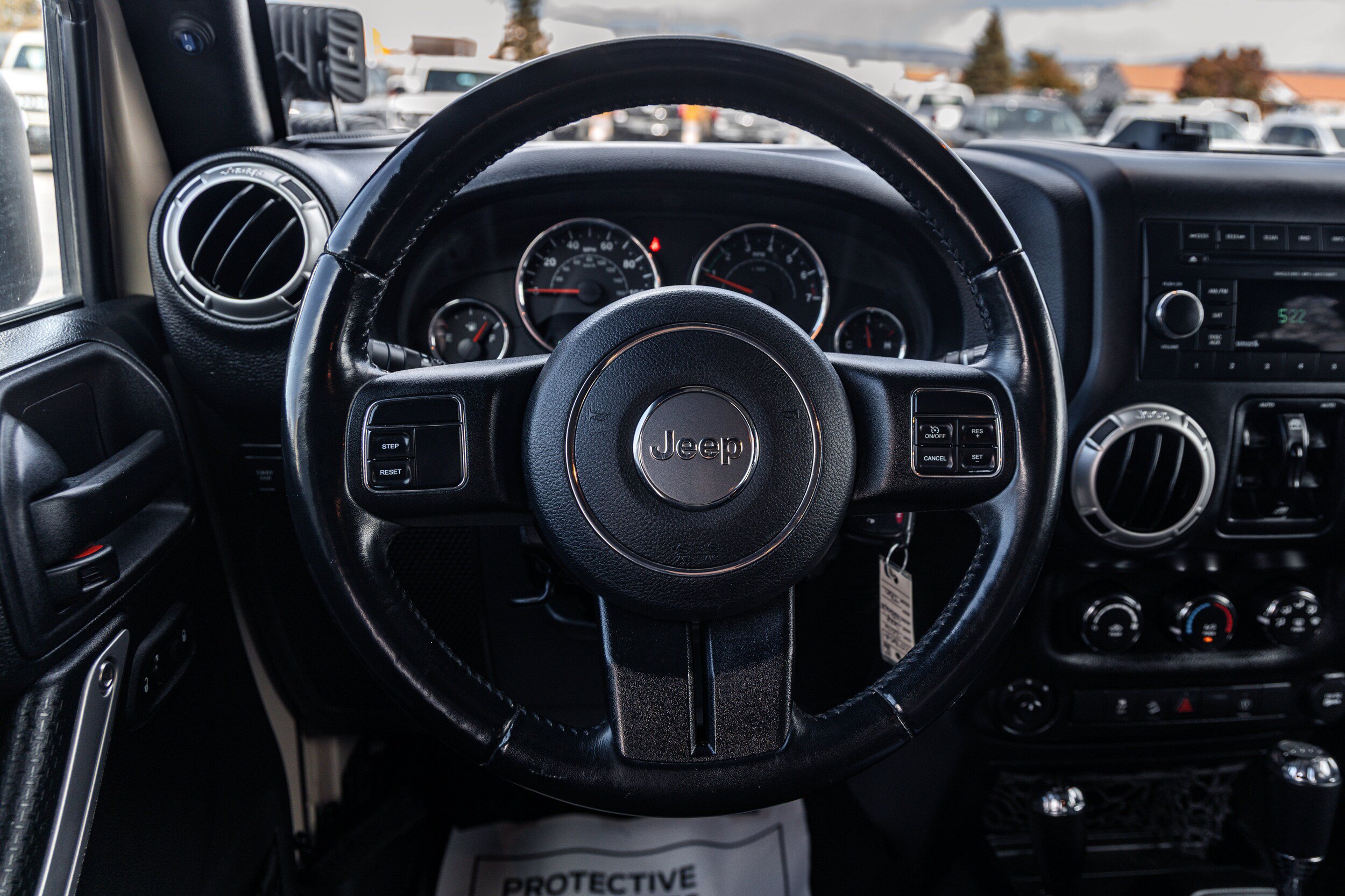 Used 2016 Jeep Wrangler Unlimited Rubicon AWD/4WD image 13