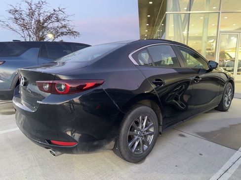 Used 2025 MAZDA MAZDA3 s image 5