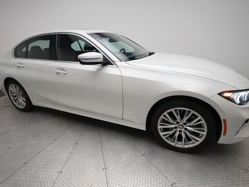 Used 2024 BMW 330i xDrive Sedan AWD/4WD image 36