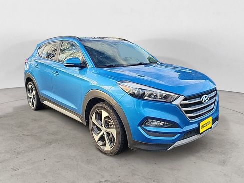 Used 2017 Hyundai Tucson Value w/ Cargo Package image 5