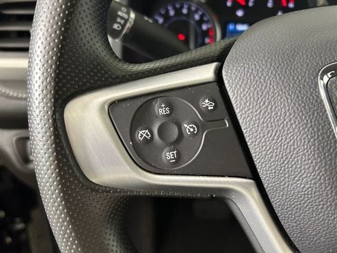 Used 2023 GMC Acadia SLE w/ Elevation Edition FWD image 15