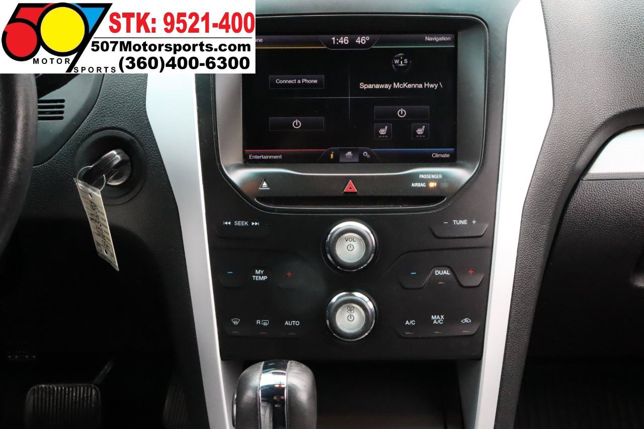 Used 2015 Ford Explorer XLT w/ Equipment Group 202A AWD/4WD image 20