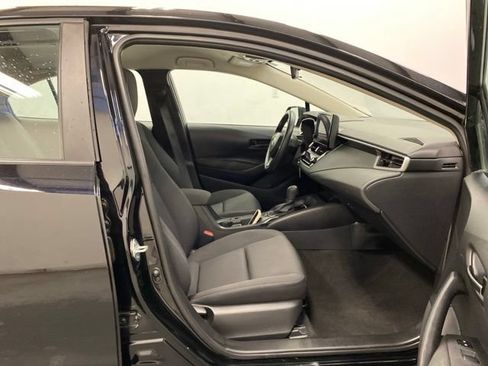 Used 2023 Toyota Corolla LE FWD image 19