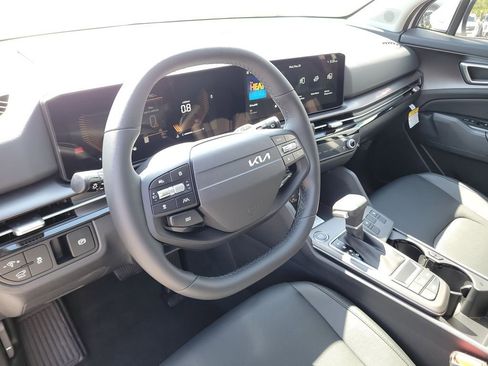 New 2026 Kia Sportage EX w/ EX Panorama Roof Package FWD image 24