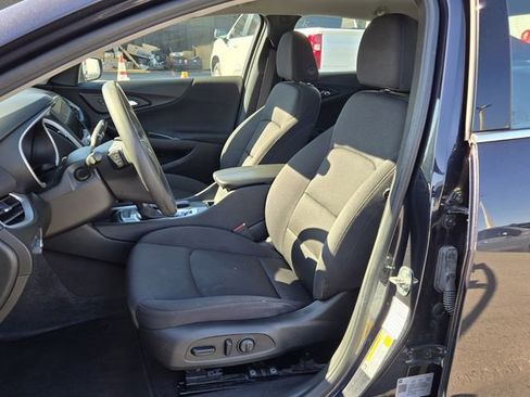 Used 2023 Chevrolet Malibu LT FWD image 13