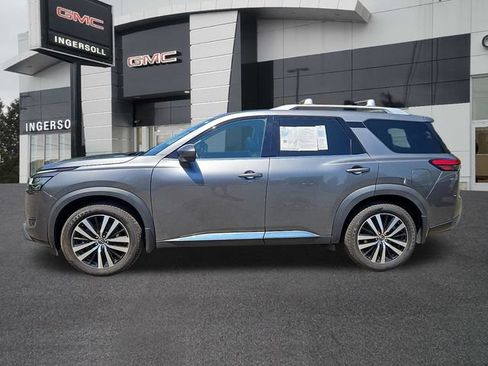 Used 2023 Nissan Pathfinder Platinum AWD/4WD image 27