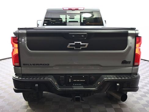 Used 2024 Chevrolet Silverado 2500 ZR2 w/ ZR2 Bison Edition image 5