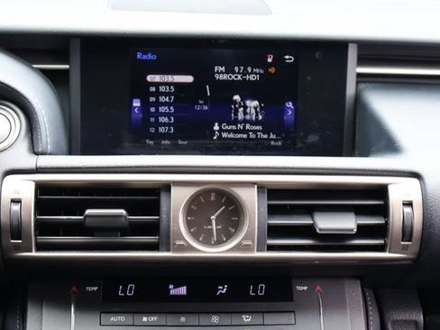 Used 2016 Lexus IS 200t RWD image 19