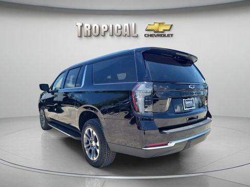 New 2026 Chevrolet Suburban LT w/ Comfort Package RWD image 3