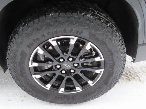 Used 2024 Chevrolet Traverse Z71 w/ Enhanced Driving Package image 14