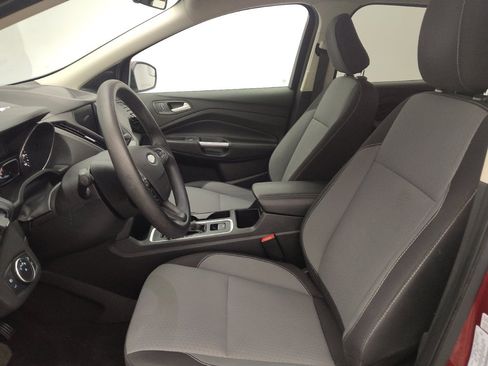 Used 2019 Ford Escape SE FWD image 17