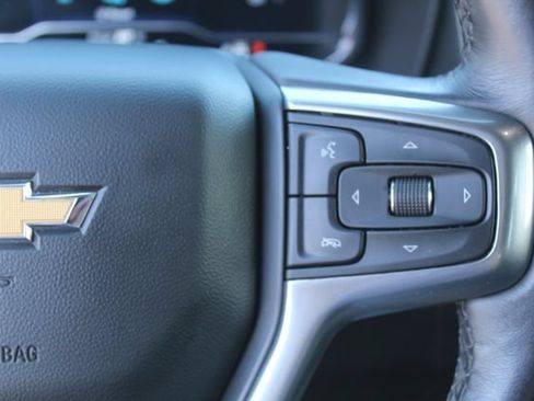 Used 2023 Chevrolet Tahoe Premier AWD/4WD image 25