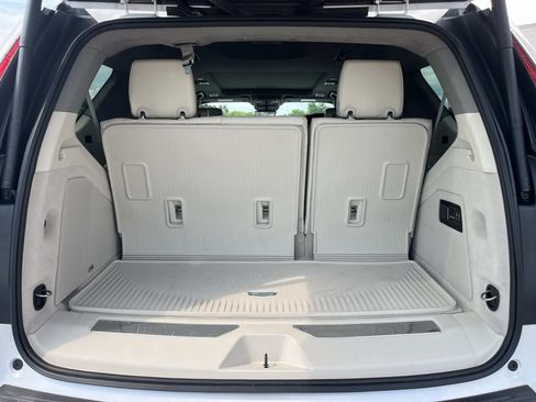 Certified 2023 Cadillac Escalade Sport Platinum w/ LPO, ONYX Package AWD/4WD image 13