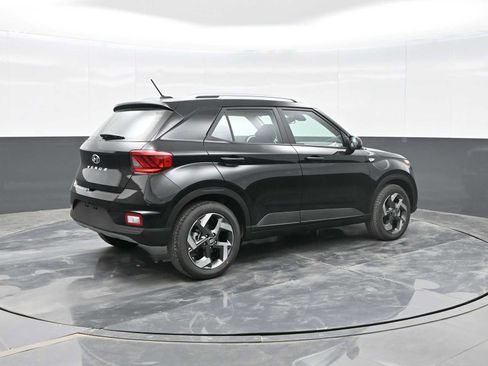 New 2026 Hyundai Venue SEL image 8