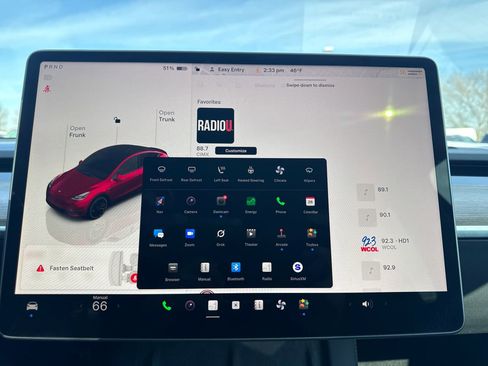 Used 2022 Tesla Model Y Performance image 25