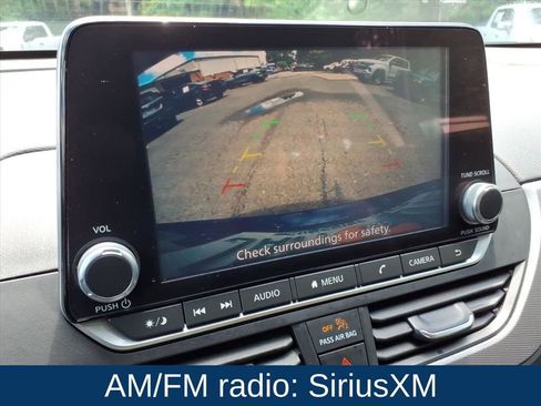 Used 2024 Nissan Altima 2.5 SR FWD image 3