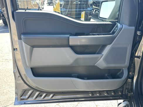 Used 2022 Ford F150 XLT w/ Equipment Group 302A High AWD/4WD image 11