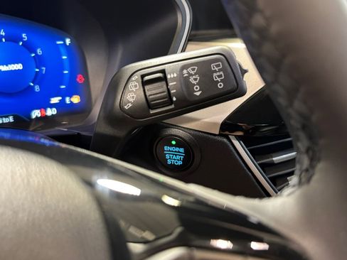 Certified 2022 Ford Escape SEL w/ Technology Package AWD/4WD image 29