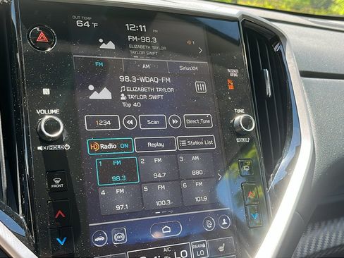 Certified 2025 Subaru Ascent Premium AWD/4WD image 17