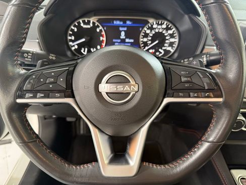 Used 2024 Nissan Altima 2.5 SR FWD image 13