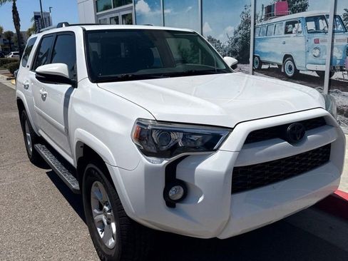 Used 2019 Toyota 4Runner SR5 Premium AWD/4WD image 4