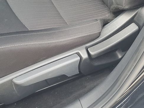 Used 2024 Nissan Sentra SV FWD image 16