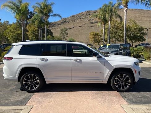 Used 2022 Jeep Grand Cherokee L Overland w/ Luxury Tech Group IV image 5